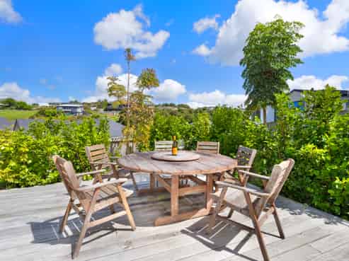 18 Kahu Close, Orewa