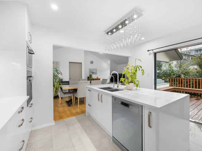 56c Commisariat Road, Mount Wellington