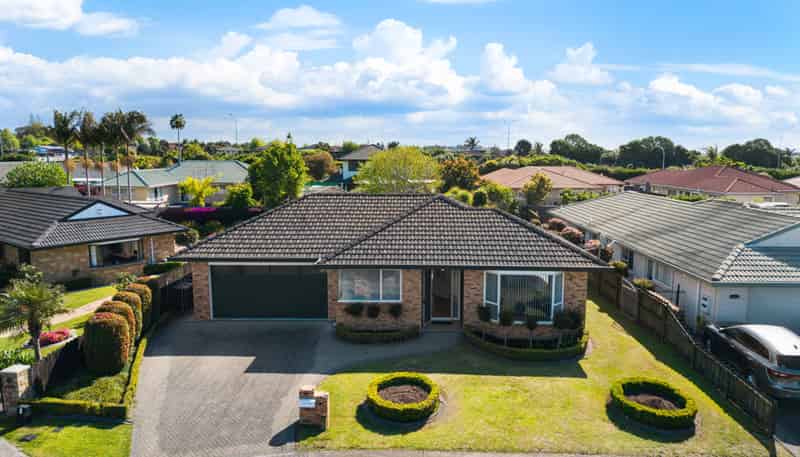 6 Graham Tagg Close, Pahurehure