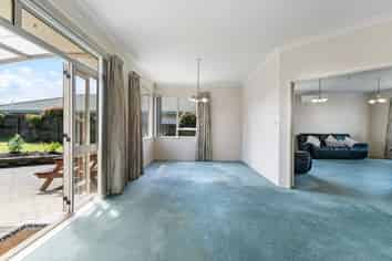 6 Graham Tagg Close, Pahurehure