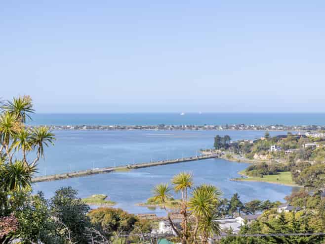 66 Mount Pleasant Road, Mount Pleasant