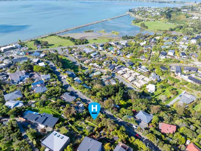 66 Mount Pleasant Road, Mount Pleasant