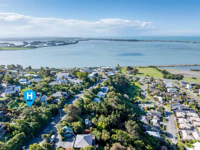 66 Mount Pleasant Road, Mount Pleasant