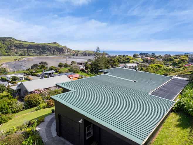 69 North Street, Mokau