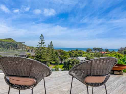 69 North Street, Mokau