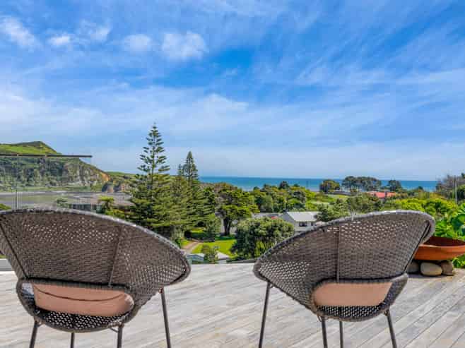 69 North Street, Mokau