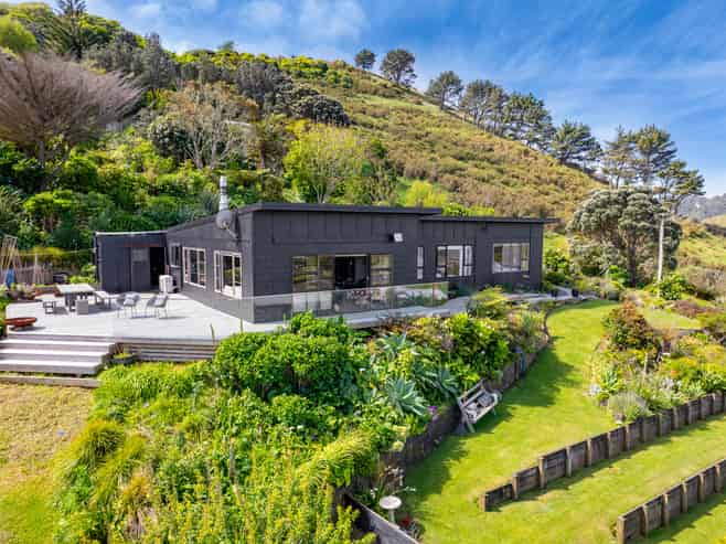 69 North Street, Mokau