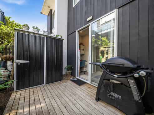 26 Ceramic Lane, New Lynn