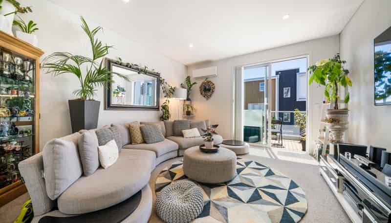 26 Ceramic Lane, New Lynn