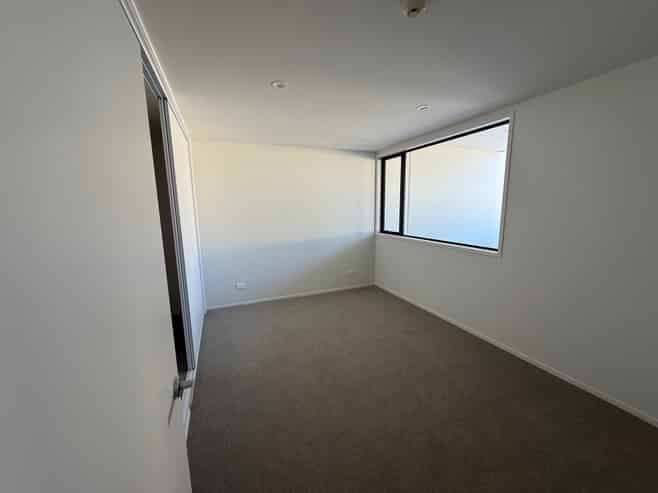 Live, Work and Thrive at Little Lakes