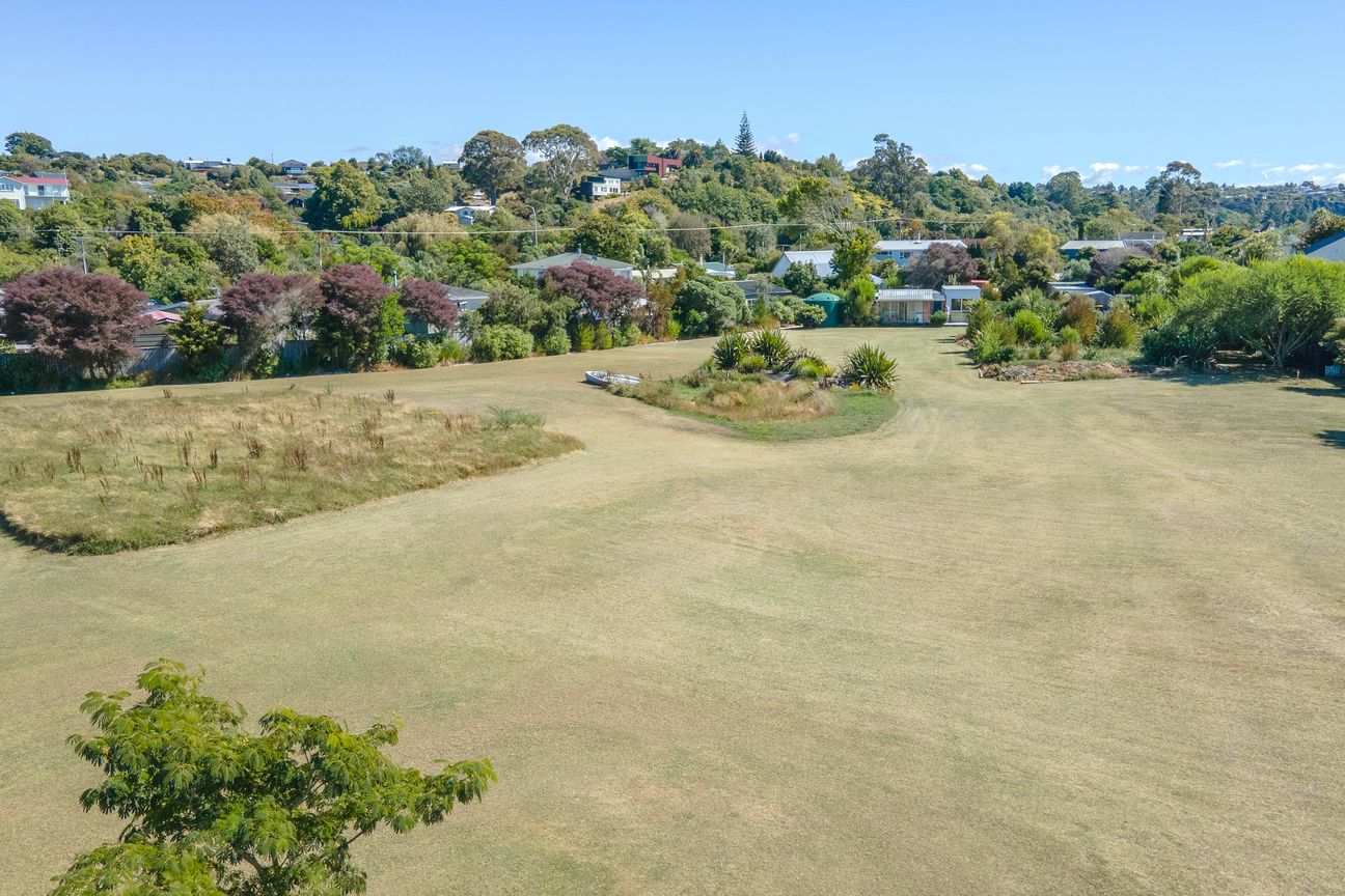 A Rare Coastal Sanctuary - Ready For Your Vision - Vista 3
