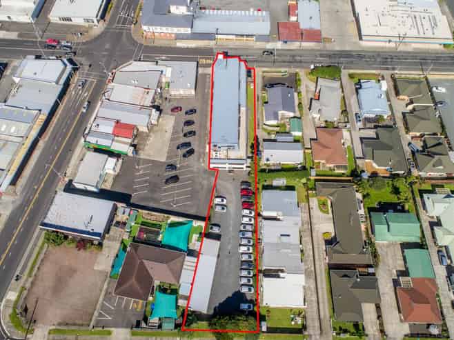 OUTSTANDING FREEHOLD INVESTMENT
