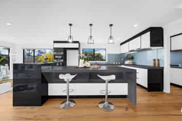 66A Marine Parade, Mellons Bay