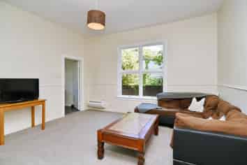 10 Wyon Street, Linwood