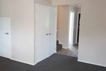 4/16 May Street, Hamilton East