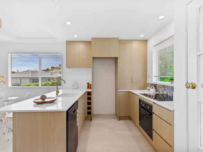 2/65 Lavery Place, Sunnynook