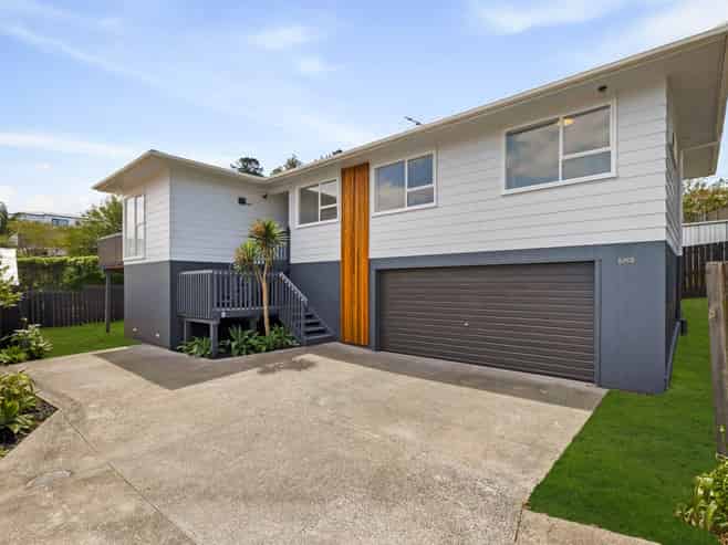 2/65 Lavery Place, Sunnynook