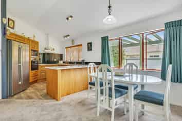 425B Southland Place, Raureka