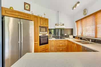 425B Southland Place, Raureka