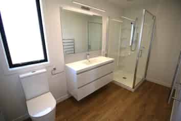 127 McHardies Road, Bulls