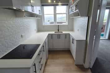 a/34 Chester Road, Tawa