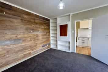 a/34 Chester Road, Tawa