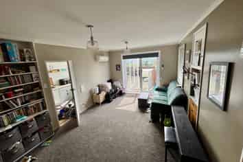 a/34 Chester Road, Tawa