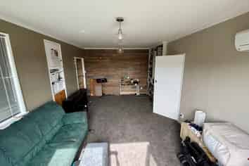 a/34 Chester Road, Tawa