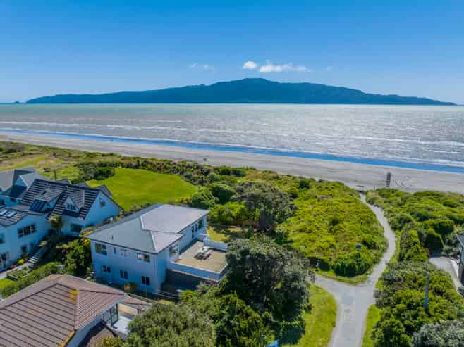 159A Manly Street, Paraparaumu Beach
