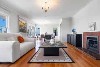 15 Benders Avenue, Hillcrest