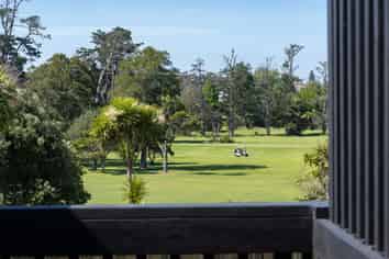 15 Benders Avenue, Hillcrest