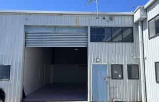 Versatile Industrial Unit with Workshop
