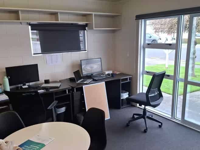 Prime Cambridge office with boardroom and parking