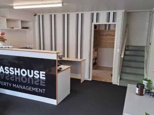 Prime Cambridge office with boardroom and parking