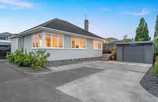 197 Riverside Avenue, Point England