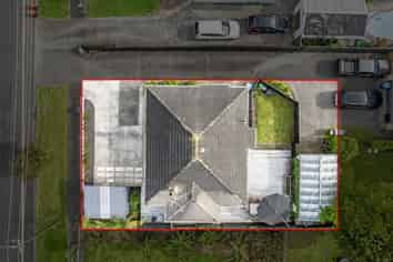 197 Riverside Avenue, Point England