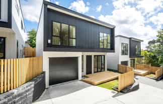 129 Arran Road, Browns Bay