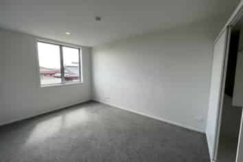 2B/63 Kestev Drive, Flat Bush