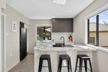 46 Albert Terrace, Saint Martins