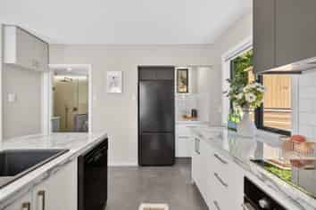 46 Albert Terrace, Saint Martins