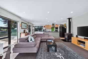 18 Rangikatea Road, Omori