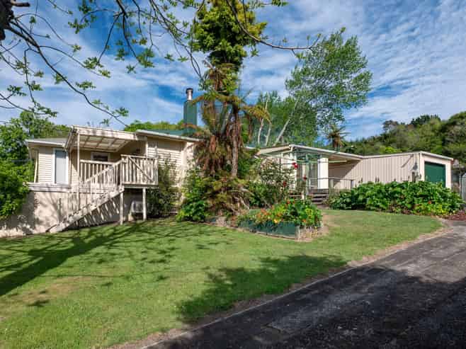 511 State Highway 33, Okere Falls