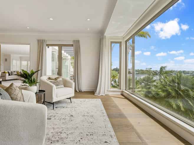 45 Lammermoor Drive, St Heliers