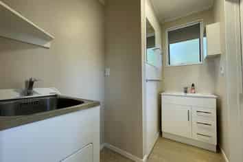 6/2 John Bracken Way, Beach Haven