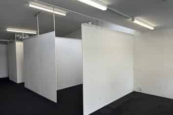 Shop for lease – Busy Tinwald Shopping Centre