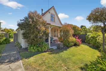 380 Keyes Road, New Brighton