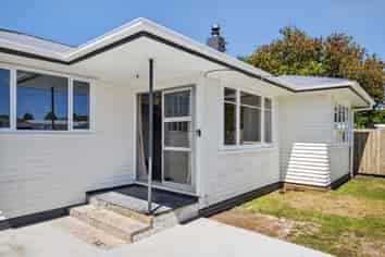 11 Matthews Road, Tamarau