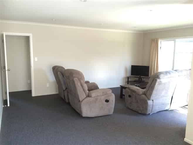 709a Charles Street, Raureka