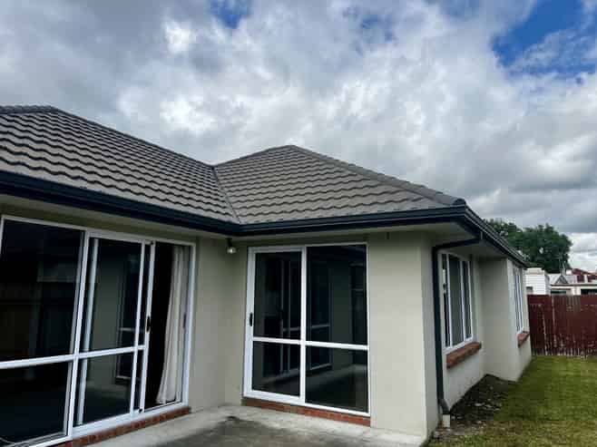 709a Charles Street, Raureka