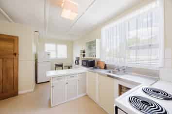 18 Great North Road, Waipawa